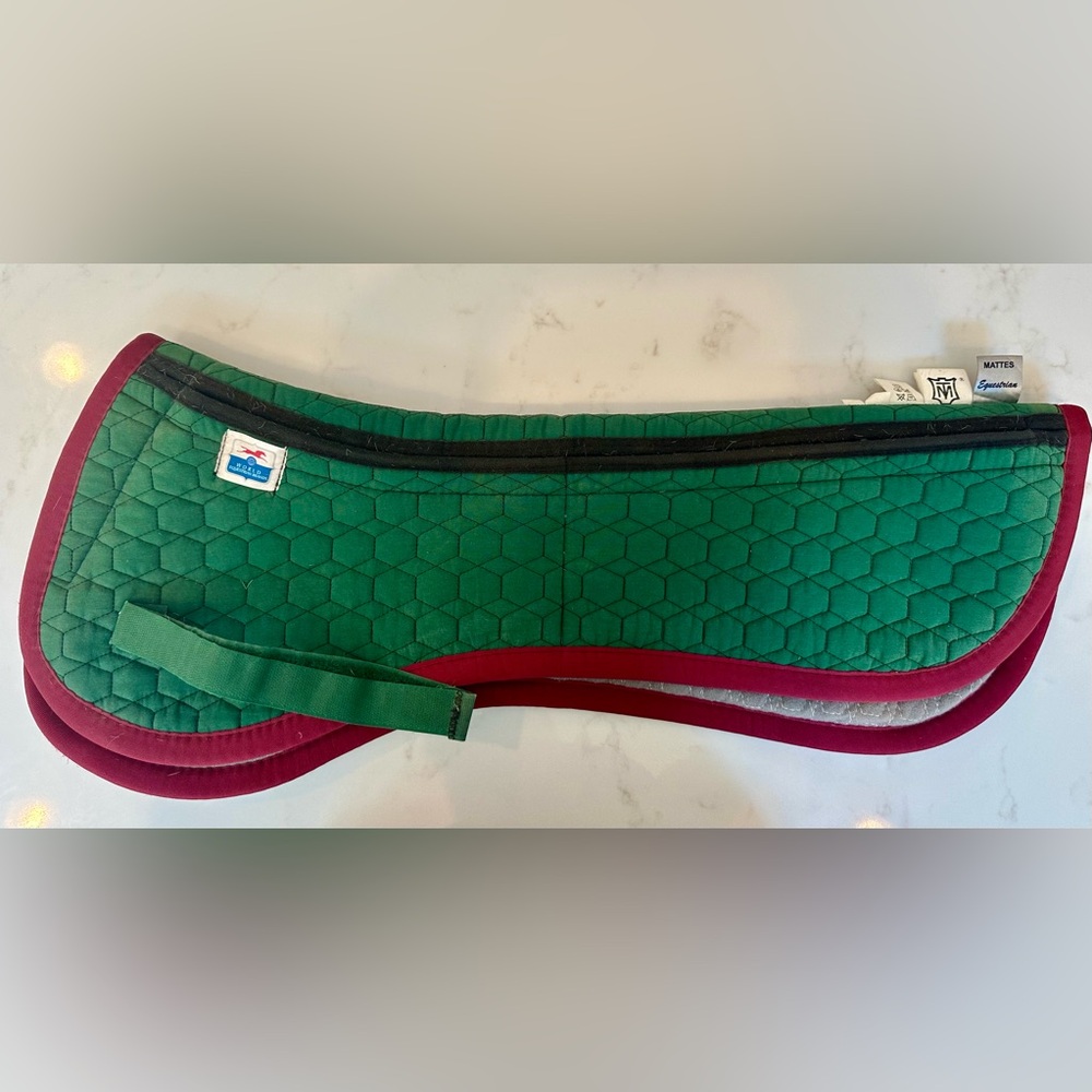MATTES correction half pad, green and burgundy
